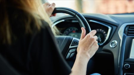 Près d’Arras : une femme décède au volant de sa voiture après un arrêt cardiaque