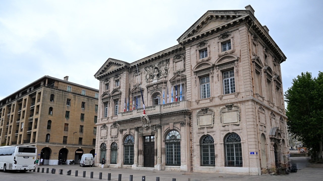 Un adjoint au maire de Marseille et son père en garde à vue pour violence présumée contre des militants LFI