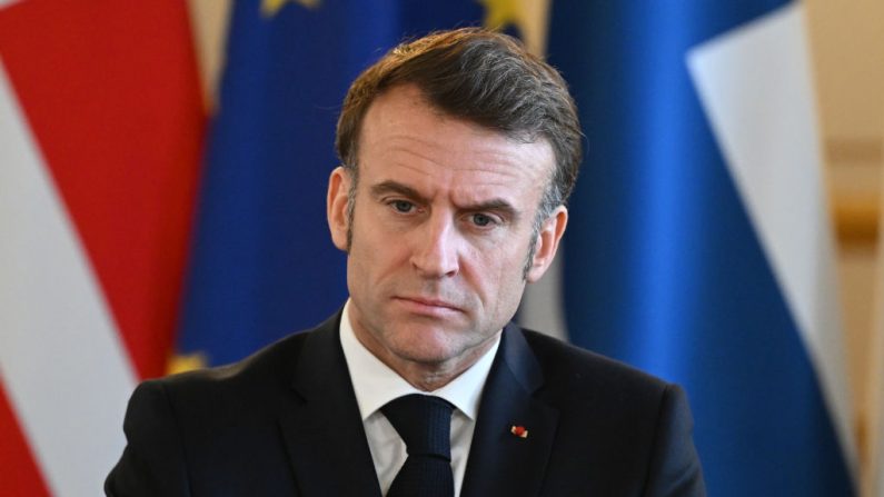 Le président Emmanuel Macron lors du sommet des dirigeants européens, le 2 mars 2025 à Londres, après sa rencontre avec le président américain Donald Trump. (Justin Tallis - WPA Pool/Getty Images)