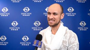 « Bravo aux artistes » de Shen Yun, s’exclame un danseur, « continuez parce que c’est beau »