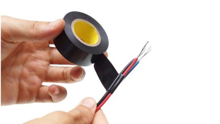 Un designer renommé révèle l’article à emporter pour passer une bonne nuit de sommeil dans n’importe quel hôtel