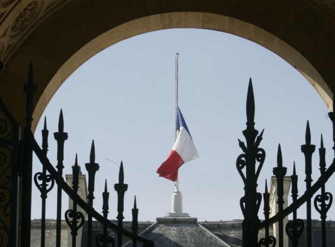 Décès du pape François : les drapeaux mis en berne samedi