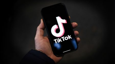 L’accord TikTok avec la Chine est toujours sur la table, affirme Donald Trump