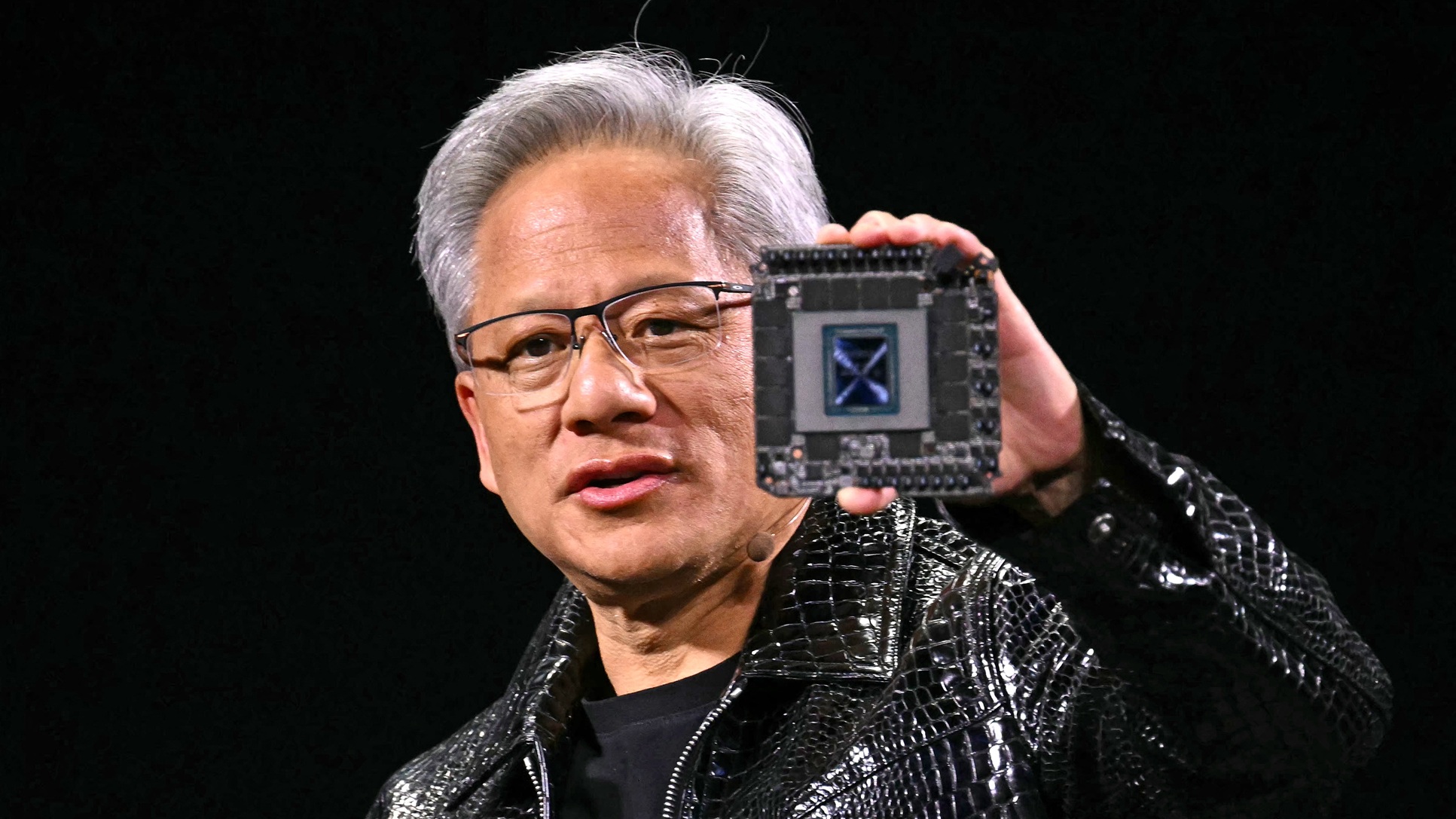 Le PDG de Nvidia s'est rendu en Chine après les restrictions imposées par l'administration Trump sur les ventes de puces d'IA