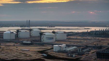 Comment le boom des exportations américaines de gaz naturel liquide pourrait avoir un impact sur les États-Unis