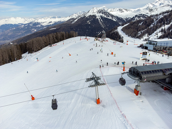 Un jeune homme décédé en Savoie, encore de gros risques d'avalanches