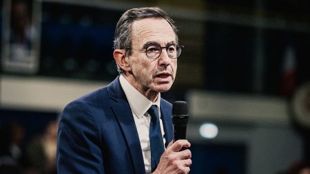 Le texte sur la fin de vie « m’a stupéfié », il va « dans le très mauvais sens », estime Bruno Retailleau
