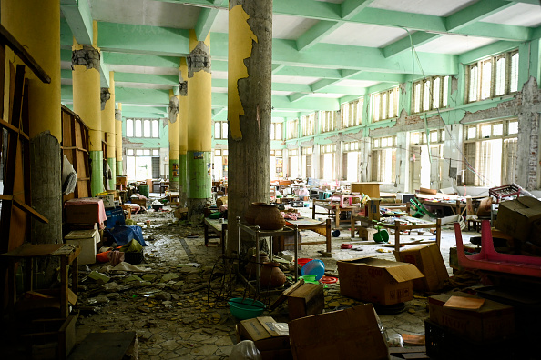 Séisme en Birmanie : un incendie a brûlé leurs copies, plus de 60.000 étudiants doivent repasser leurs examens