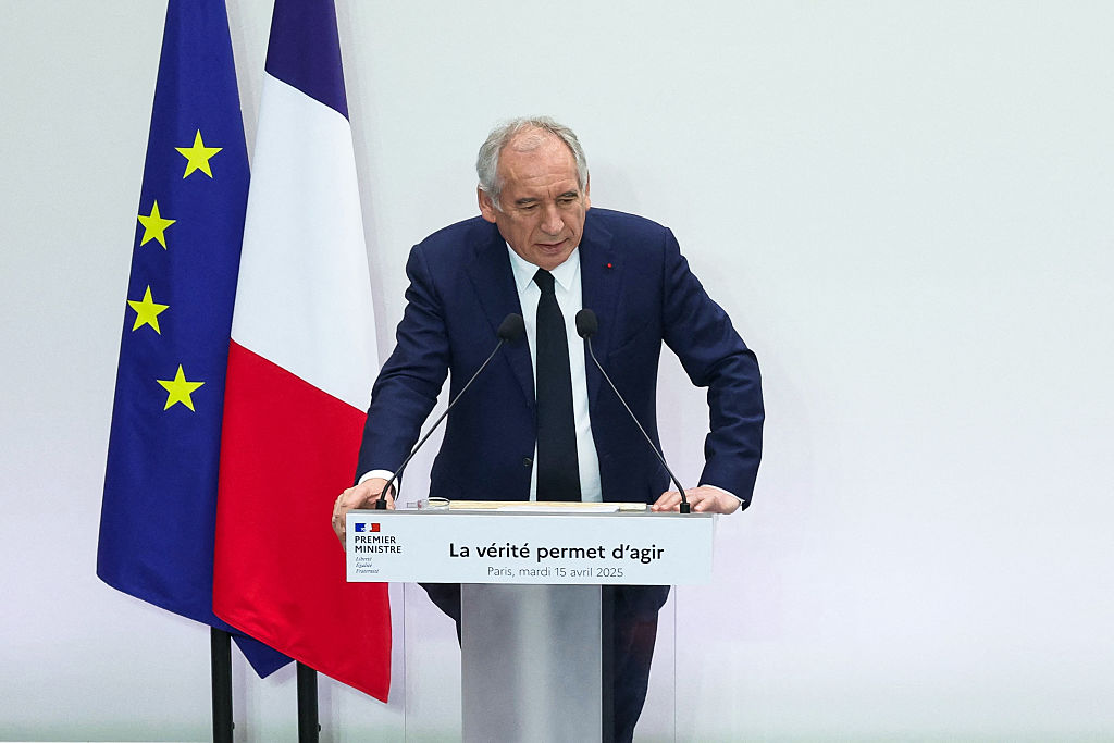 François Bayrou : la France "manque de moyens" car "elle ne produit et ne travaille pas assez"