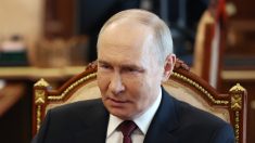 Guerre en Ukraine : Vladimir Poutine déclare un cessez-le-feu de Pâques, Volodymyr Zelensky accuse la Russie de poursuivre ses attaques