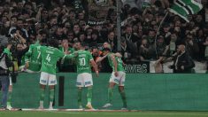 Ligue 1 : un individu a été interpellé après le jet de projectile provoquant l’interruption du match Saint-Étienne-Lyon