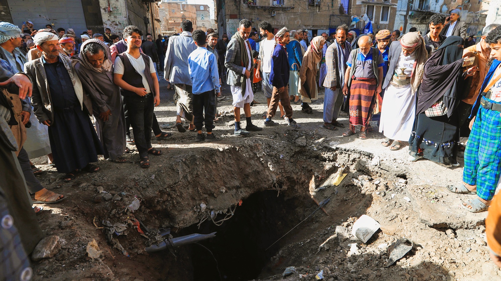 12 morts dans une frappe américaine sur la capitale du Yémen, selon le ministère dirigé par les Houthis