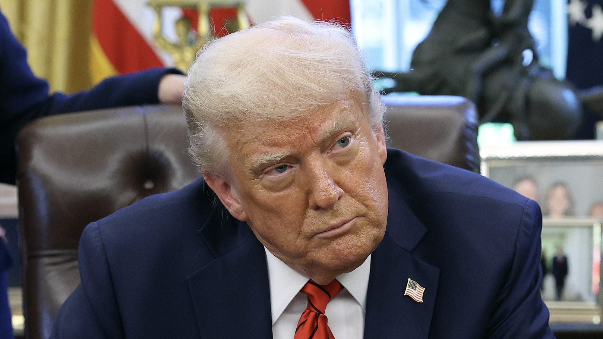 Le Président Trump demande des explications sur les tentatives d'assassinat