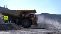 Minéraux en main, les envoyés commerciaux de l’Afrique en route pour les États-Unis