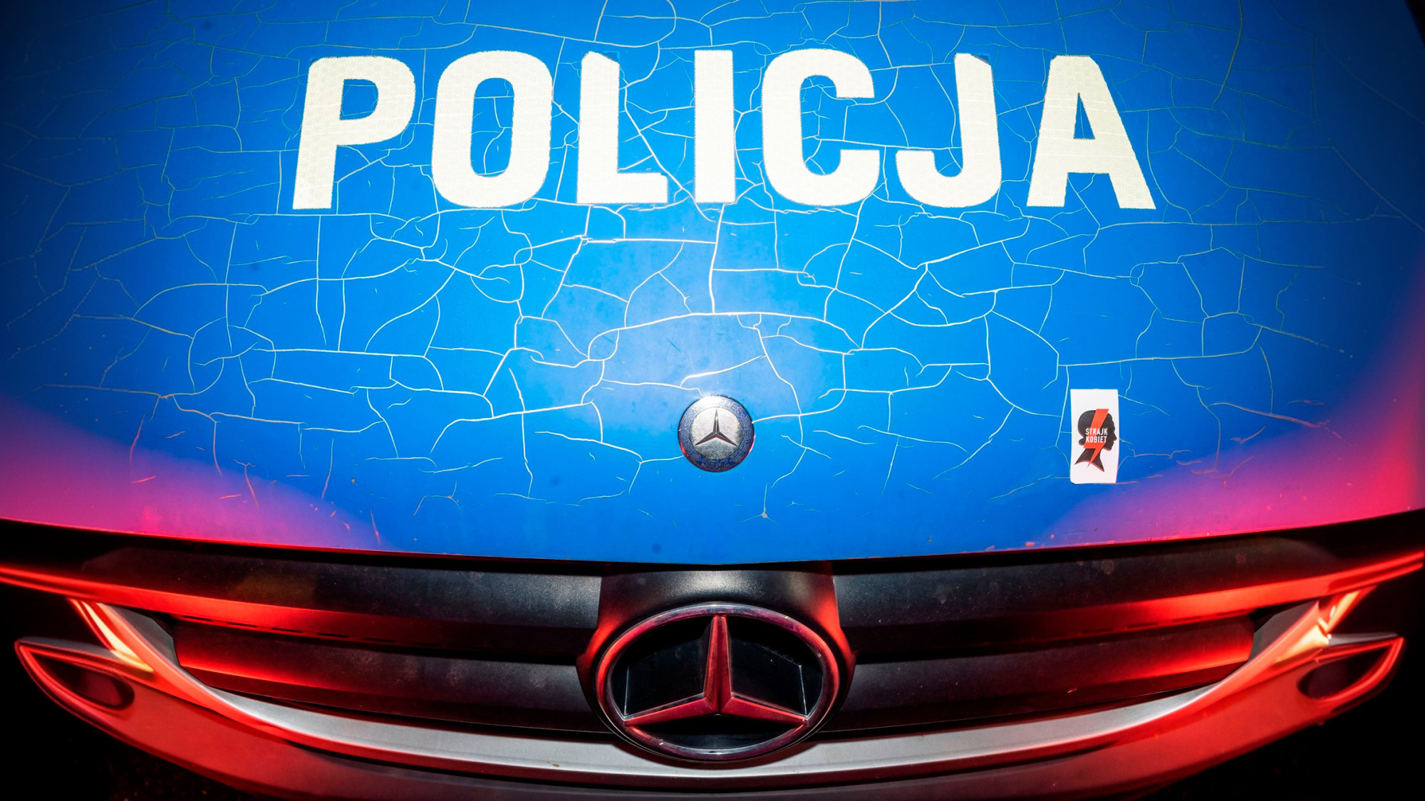 Vaste réseau pédocriminel en ligne démantelé : 166 interpellations en Europe, dont 98 en Pologne