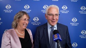 Shen Yun est un spectacle à la fois « très enrichissant et reposant », confie un ancien directeur de banque