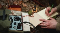 Une mystérieuse radio militaire russe datant de la Guerre froide émet 4 messages codés en 24 h, les internautes en alerte