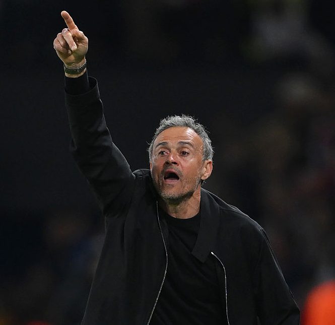 Ligue des champions : "l'objectif du PSG est d'écrire l'histoire", prévient Luis Enrique