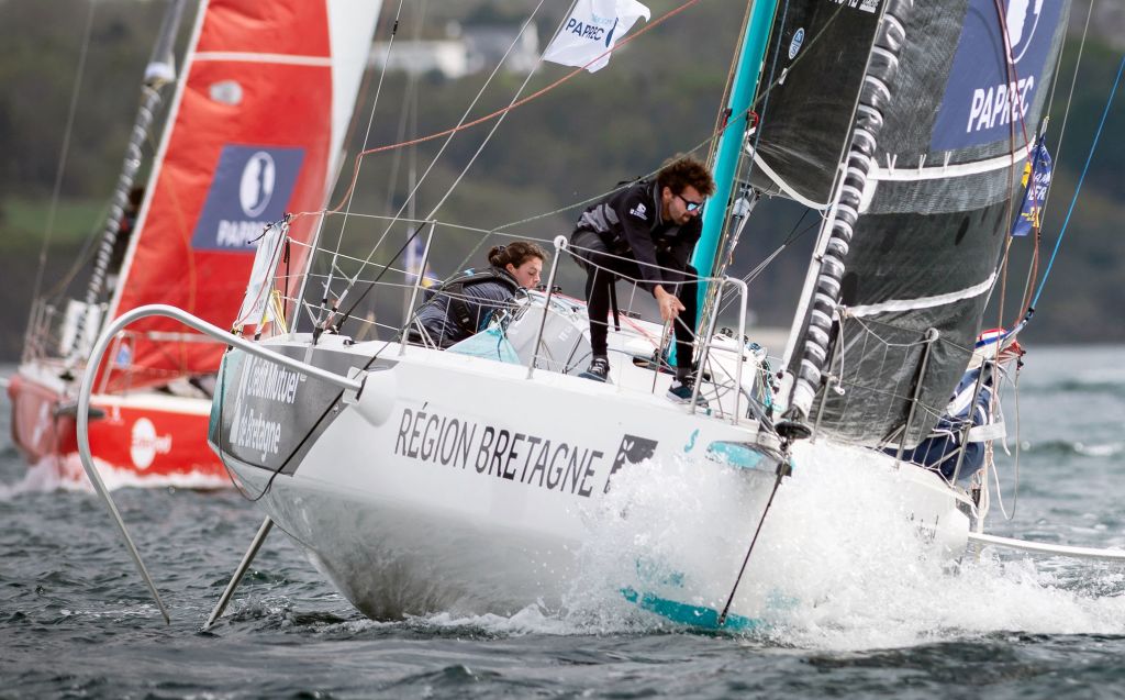 Voile : Yven et Dhallenne remportent la Transat Paprec avec le voilier Macif
