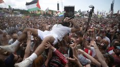 Chants « mort, mort aux soldats israéliens ! » au festival de Glastonbury : la BBC « regrette » la diffusion du concert