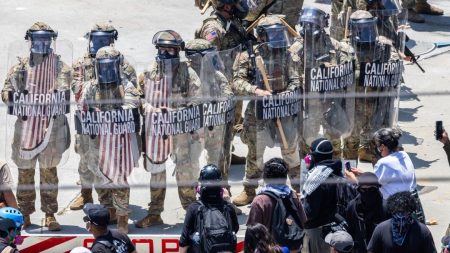 Émeutes à Los Angeles : Donald Trump demande aux responsables militaires et judiciaires de « libérer » la ville
