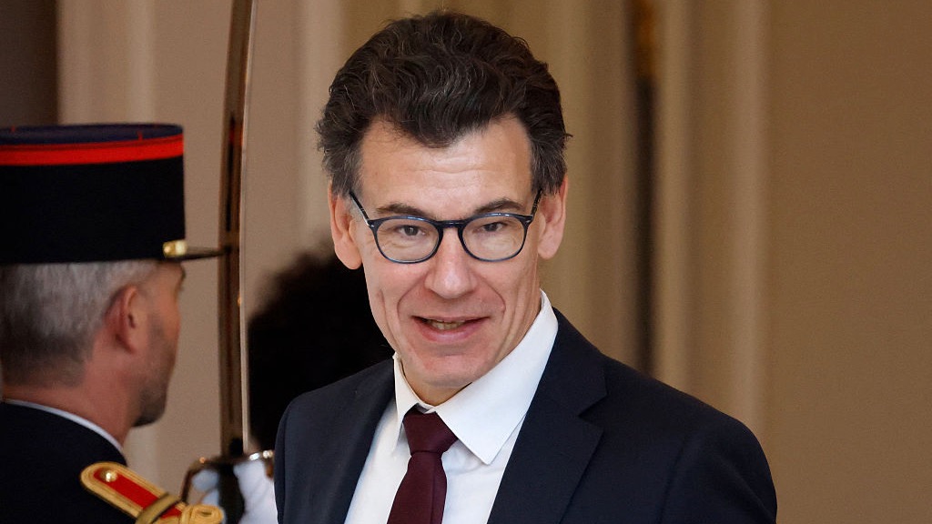 Déni de l’« islamo-gauchisme » à l’université : Élisabeth Borne recadre le ministre de l’Enseignement supérieur après le tollé suscité par ses propos