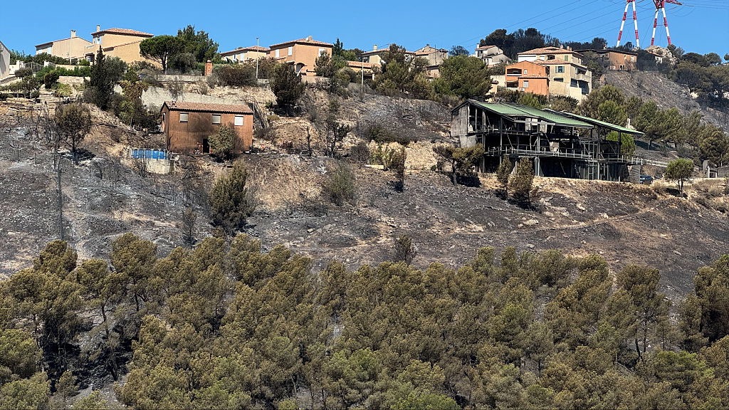 Marseille : les dégâts importants de l’incendie désormais fixé
