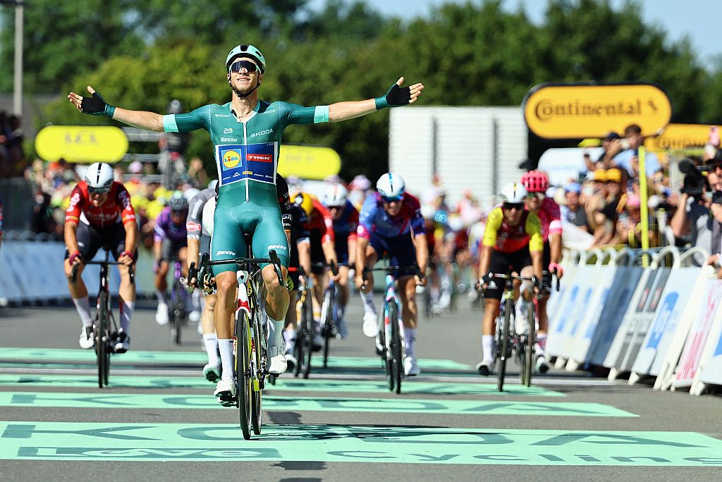 Tour de France : Jonathan Milan offre à l'Italie sa première victoire depuis six ans sur le Tour